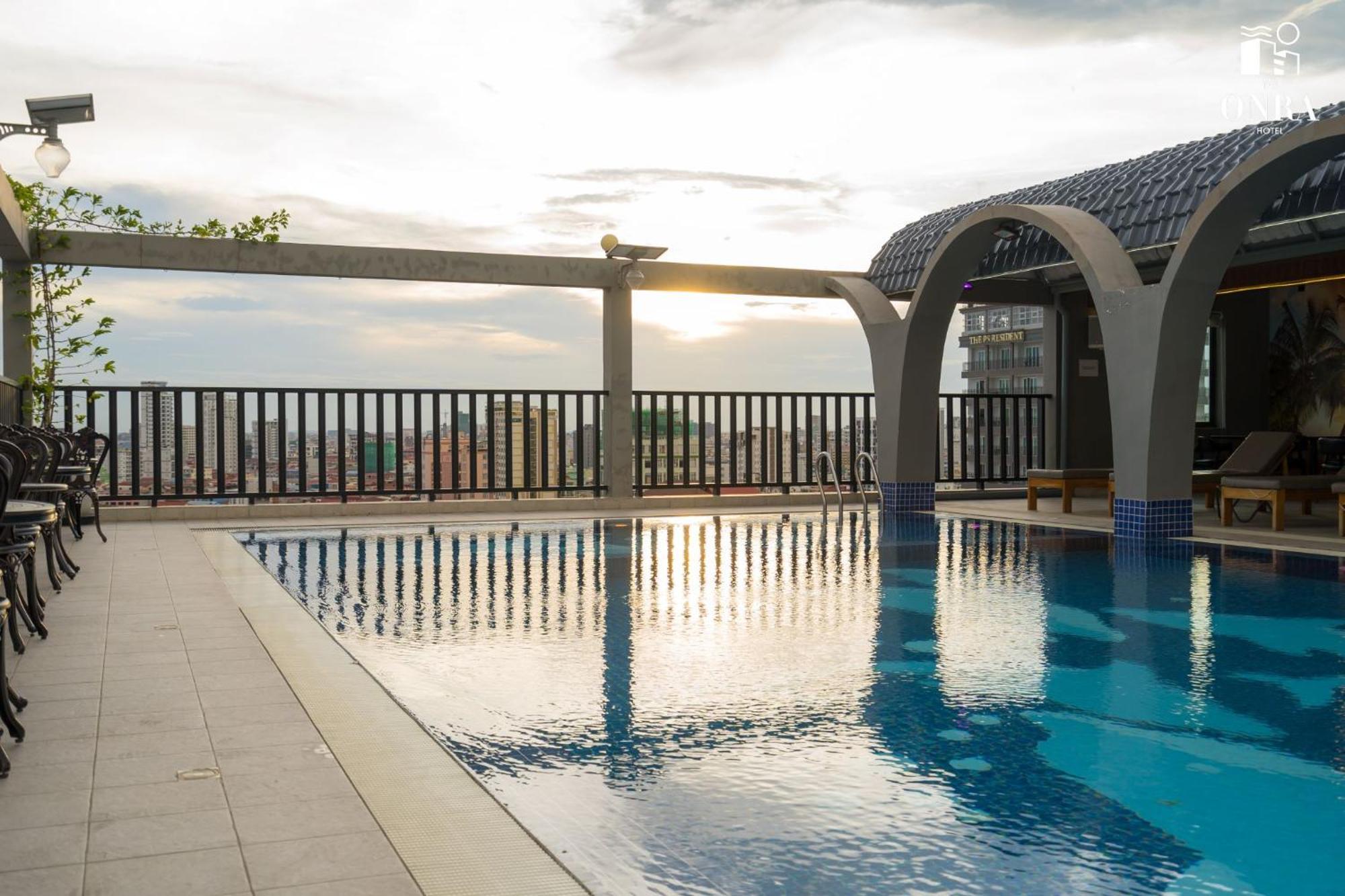 The Onra Hotel Phnom Penh Eksteriør bilde